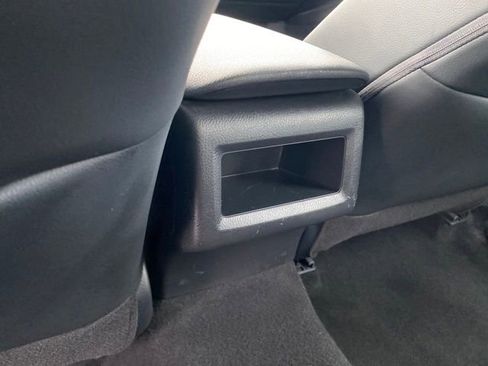 Used 2023 Toyota Camry SE image 17