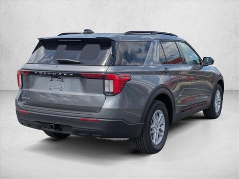 New 2026 Ford Explorer Active RWD image 2