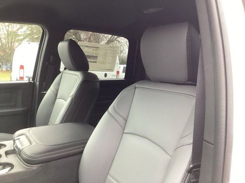 New 2026 RAM 5500 Tradesman w/ Chrome Appearance Group image 21