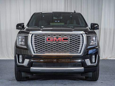 Used 2024 GMC Yukon Denali w/ Max Trailering Package AWD/4WD image 2