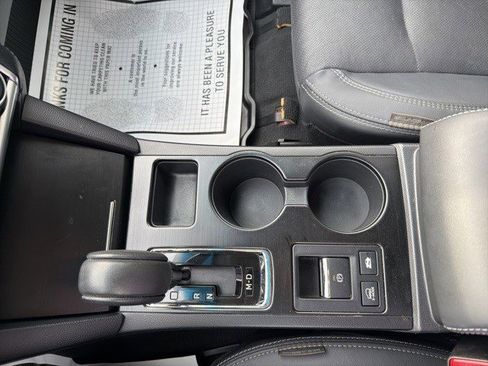 Used 2018 Subaru Outback 2.5i Limited image 24