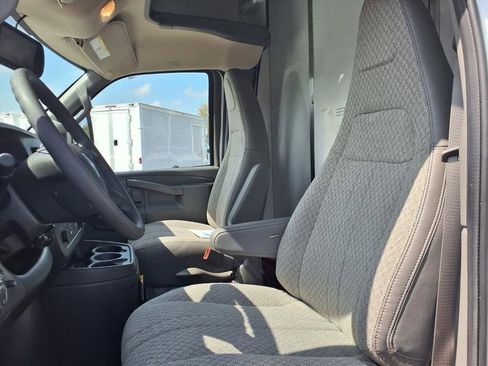 New 2025 GMC Savana 3500 w/ Power Convenience Package image 10