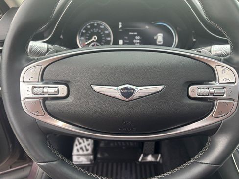 Used 2023 Genesis GV70 2.5T w/ Select Package AWD/4WD image 21