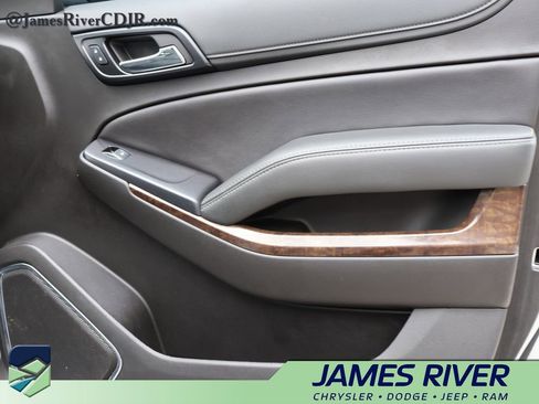 Used 2018 Chevrolet Tahoe LT image 8