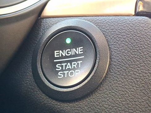 Certified 2022 Ford Escape Titanium w/ Titanium Elite Package image 24