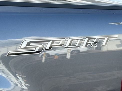 Used 2022 Ford Ranger XLT w/ Equipment Group 301A Mid RWD image 9