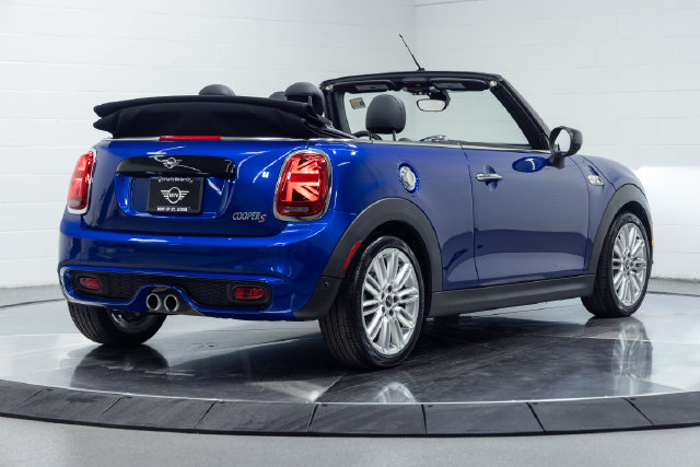 Used 2020 MINI Cooper S w/ Driver Assistance Package FWD image 10