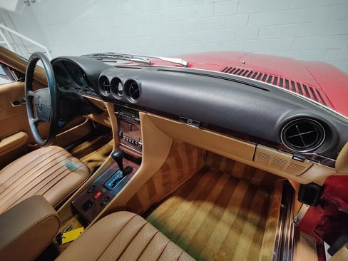 Used 1986 Mercedes-Benz 560 SL 2dr Convertible image 14