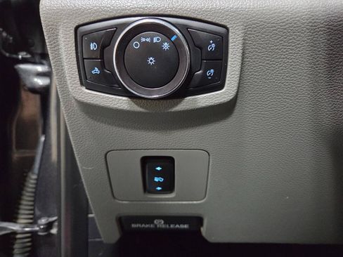 Used 2018 Ford F250 XLT w/ XLT Value Package AWD/4WD image 29