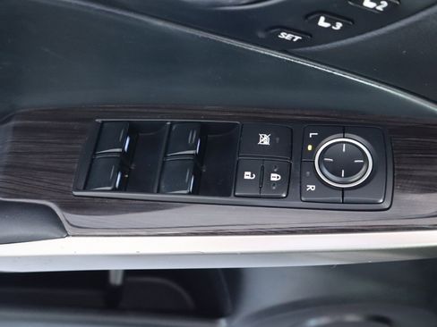 Used 2014 Lexus IS 250 AWD image 28