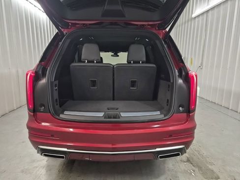 Certified 2025 Cadillac XT6 Premium Luxury image 22