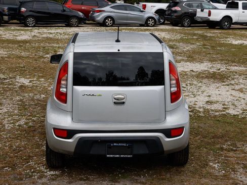 Used 2013 Kia Soul + w/ Eco Pkg image 9