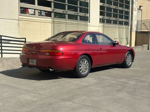Used 1992 Lexus SC 400 Coupe image 3
