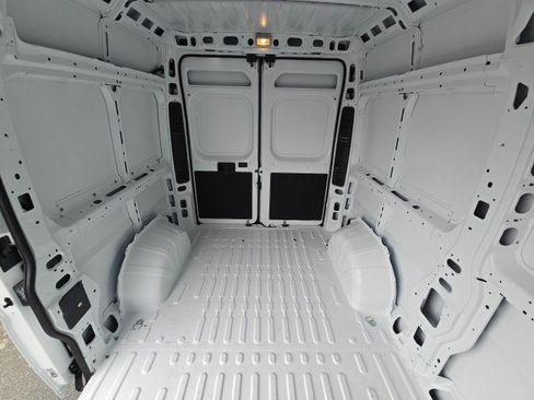 New 2026 RAM ProMaster 1500 w/ Safety Group FWD image 16