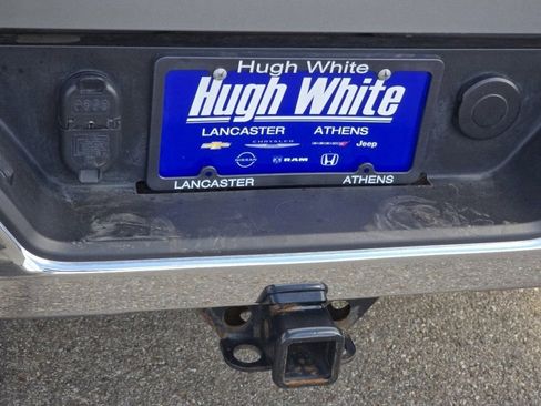 Used 2023 Chevrolet Silverado 1500 LT AWD/4WD image 23