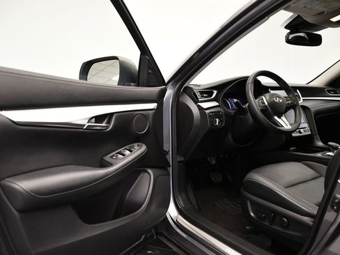 Used 2021 INFINITI QX50 Luxe w/ Cargo Package image 33