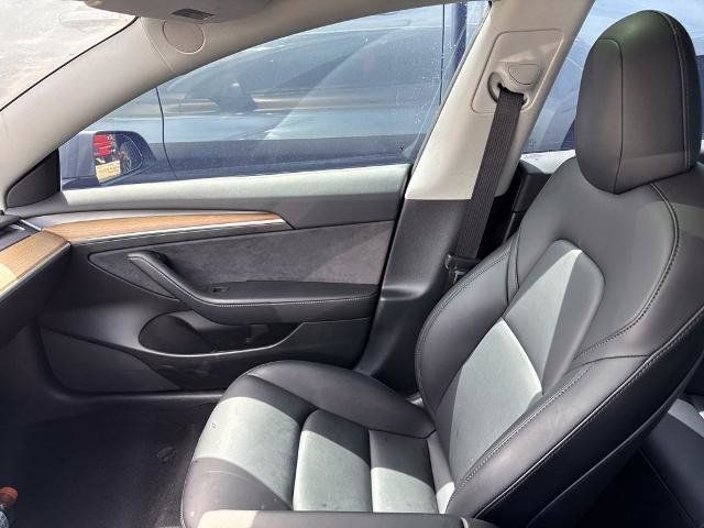 Used 2022 Tesla Model 3 Performance AWD/4WD image 9