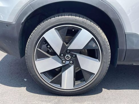 Used 2023 Volvo XC40 Recharge Ultimate AWD/4WD image 31