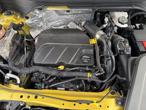 Used 2024 Chevrolet Trax RS w/ Driver Confidence Package image 32