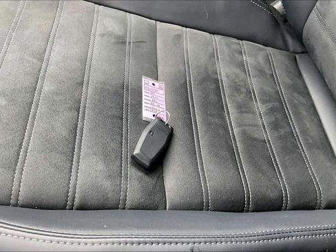 Used 2024 Mitsubishi Outlander SE image 10