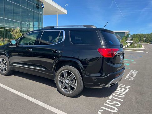 Used 2019 GMC Acadia Denali w/ Technology Package AWD/4WD image 5