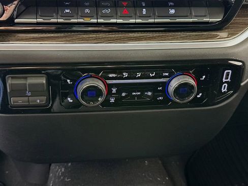 New 2026 Chevrolet Silverado 1500 LT AWD/4WD image 18