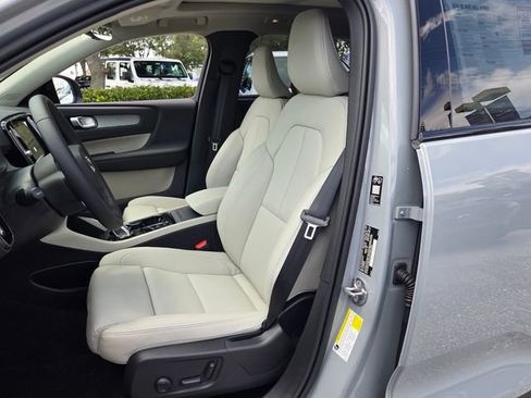 New 2026 Volvo XC40 B5 Plus w/ Protection Package Premier AWD/4WD image 13