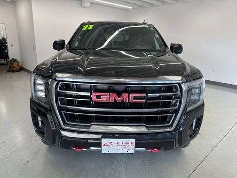 Used 2023 GMC Yukon AT4 AWD/4WD image 6