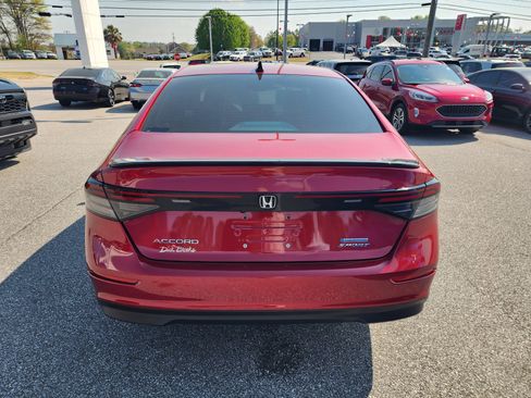 Certified 2025 Honda Accord Sport image 5