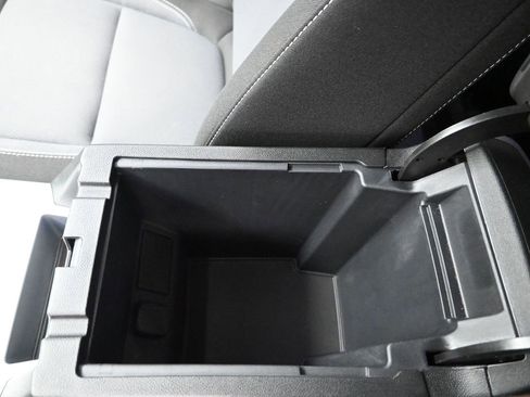 Certified 2023 Chevrolet Blazer LT w/ Convenience Package image 19