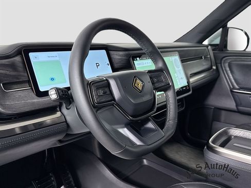 Used 2026 Rivian R1S Adventure image 9