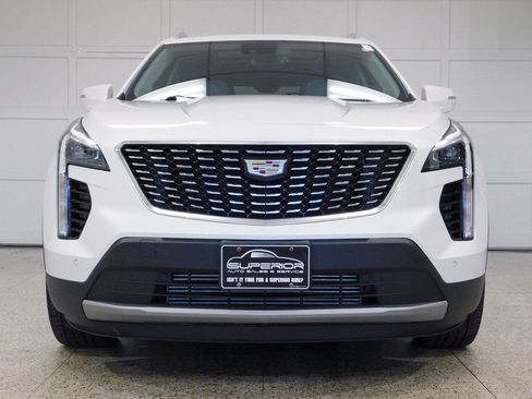Used 2021 Cadillac XT4 Premium Luxury image 5