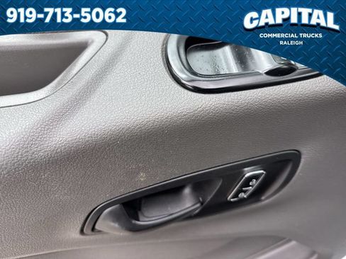 Used 2025 Ford Transit 250 Low Roof w/ Exterior Upgrade Package RWD image 20