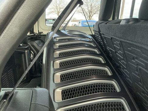 Used 2021 Jeep Wrangler Unlimited Sahara w/ Cold Weather Group image 20