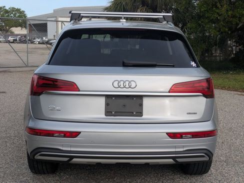 Used 2021 Audi Q5 Premium Plus w/ Premium Plus Package image 3