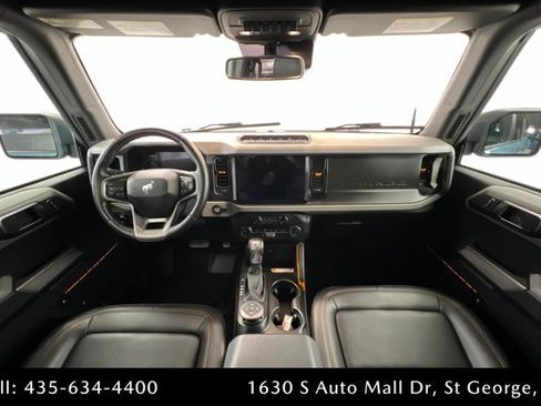 Used 2023 Ford Bronco Badlands w/ Sasquatch Package AWD/4WD image 9
