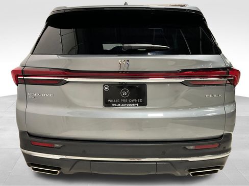 Used 2025 Buick Enclave Preferred AWD/4WD image 6