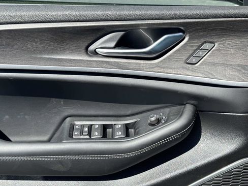 New 2026 Jeep Grand Cherokee Limited w/ Limited Altitude Package RWD image 13