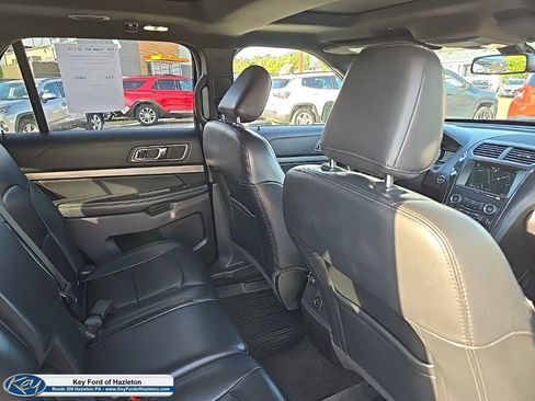 Used 2019 Ford Explorer XLT w/ Equipment Group 202A AWD/4WD image 46