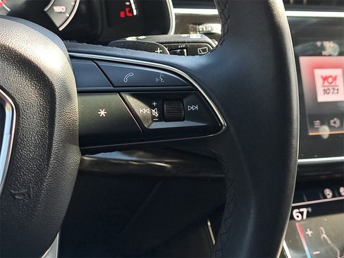 Used 2022 Audi Q7 3.0T Premium Plus w/ Premium Plus Package image 10