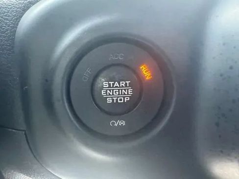 Used 2021 Jeep Wrangler Sport AWD/4WD image 22