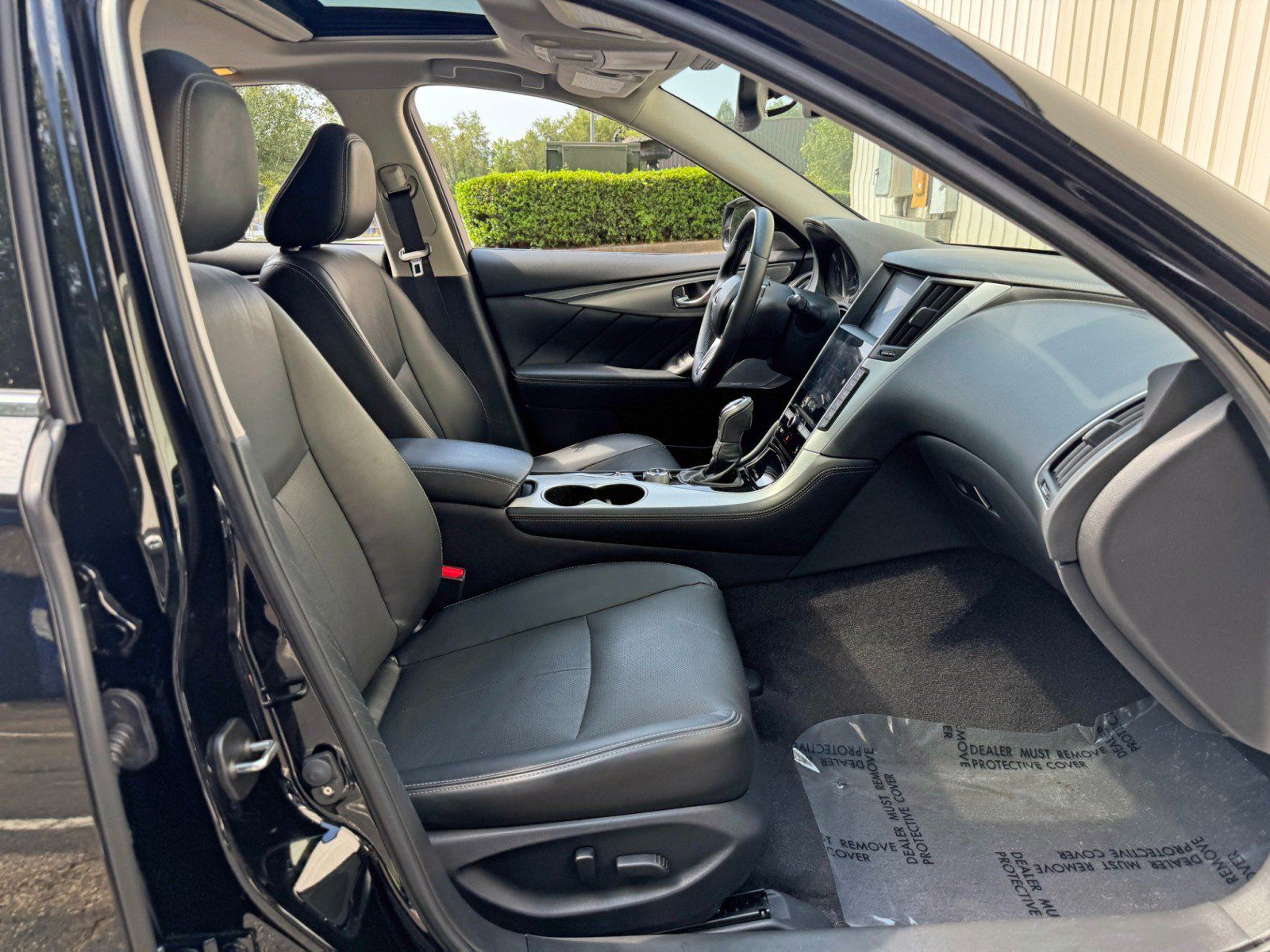 Used 2023 INFINITI Q50 Luxe w/ Cargo Package RWD image 15
