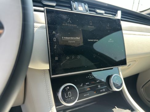 Used 2026 Jaguar F-PACE R-Dynamic S AWD/4WD image 26