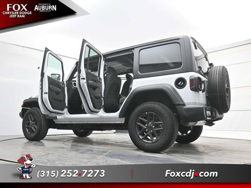 New 2026 Jeep Wrangler Unlimited Sport image 36