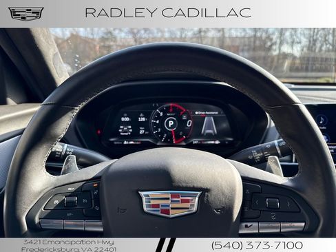 Used 2023 Cadillac CT4 V w/ LPO, ONYX Package image 17