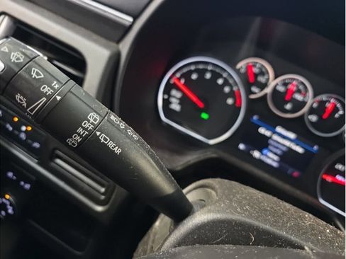 Used 2021 Chevrolet Tahoe RST w/ Luxury Package image 30