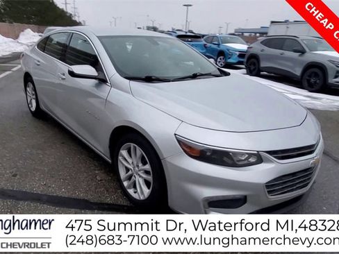 Used 2016 Chevrolet Malibu LT image 2