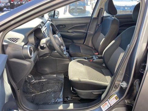 Used 2024 Nissan Versa S image 18