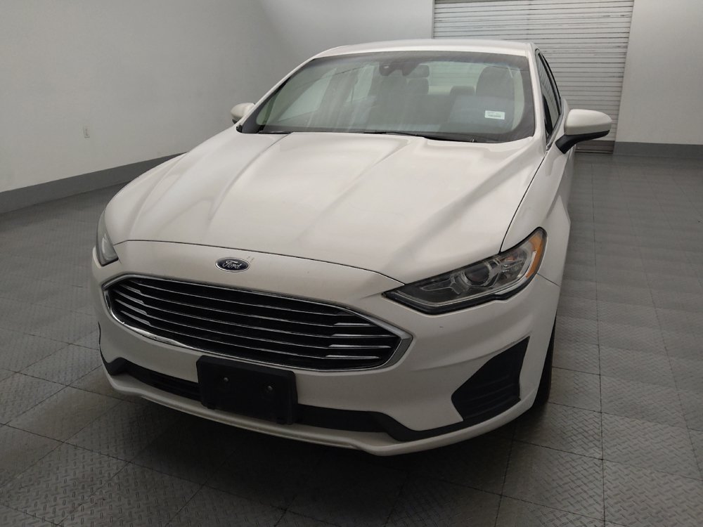 Used 2019 Ford Fusion SE FWD image 15