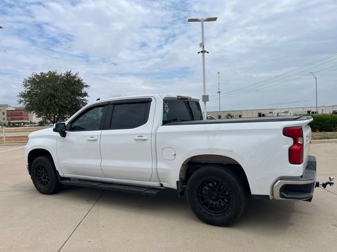 Used 2020 Chevrolet Silverado 1500 LT w/ Texas Edition RWD image 4